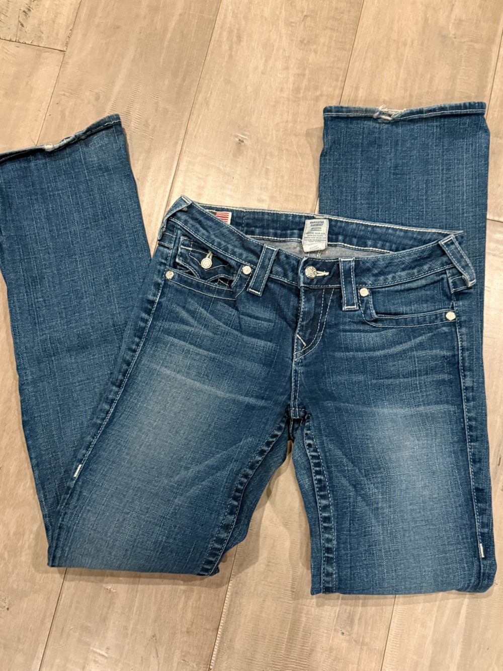 True Religion Women's Blue Flare Jeans - Classic Indigo Wash (160)